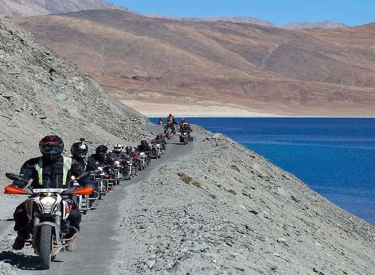 Manali Leh Motorcycle Tour